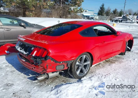 2015 Ford Mustang V6 из США, поврежденный, VIN 1FA6P8AM4F5314998